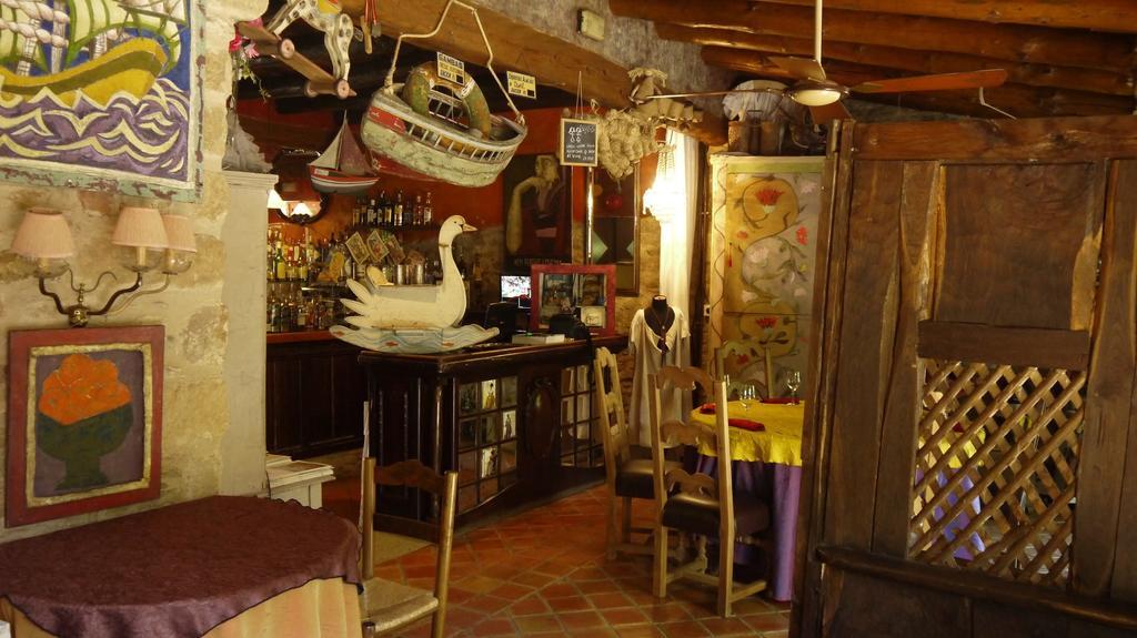 Hotel Restaurant El Pati Peratallada Exteriör bild